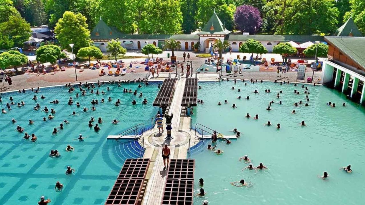 Holiday Apartmanhaz Harkany Luaran gambar